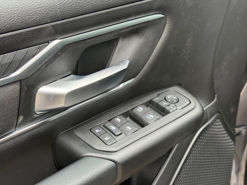 2026 Ram 1500 Big Horn/Lone Star Crestwood KY