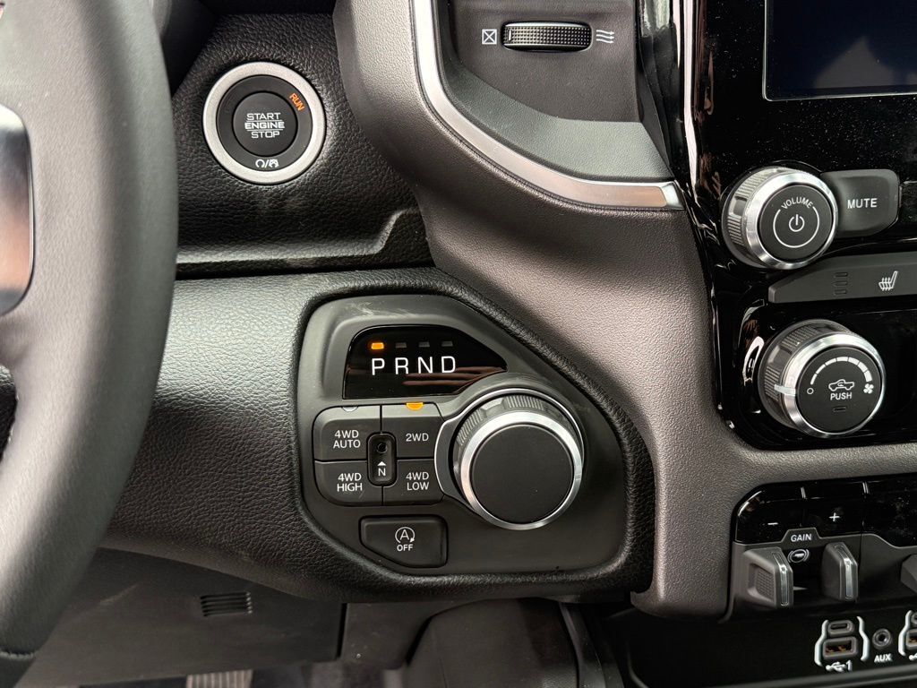 2026 Ram 1500 Big Horn/Lone Star Crestwood KY