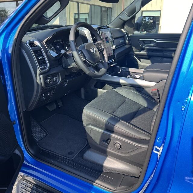 2026 Ram 1500 Big Horn/Lone Star Herrin IL