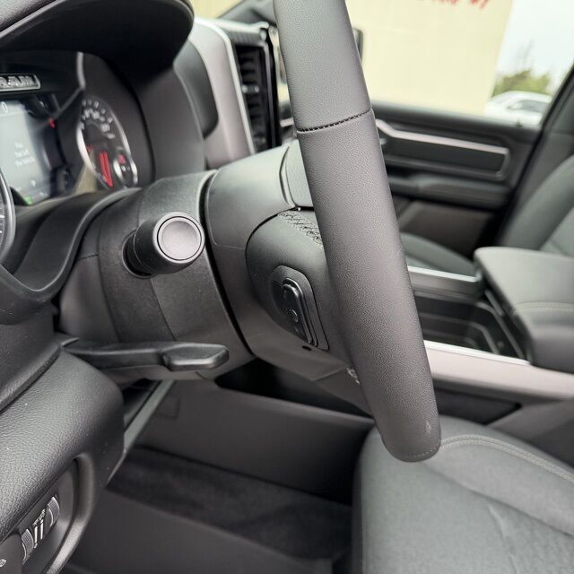 2026 Ram 1500 Big Horn/Lone Star Herrin IL