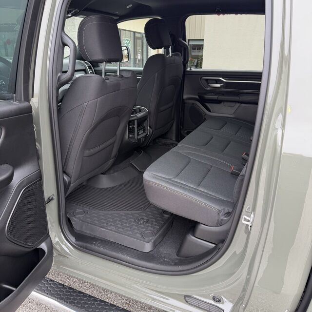 2026 Ram 1500 Big Horn/Lone Star Herrin IL