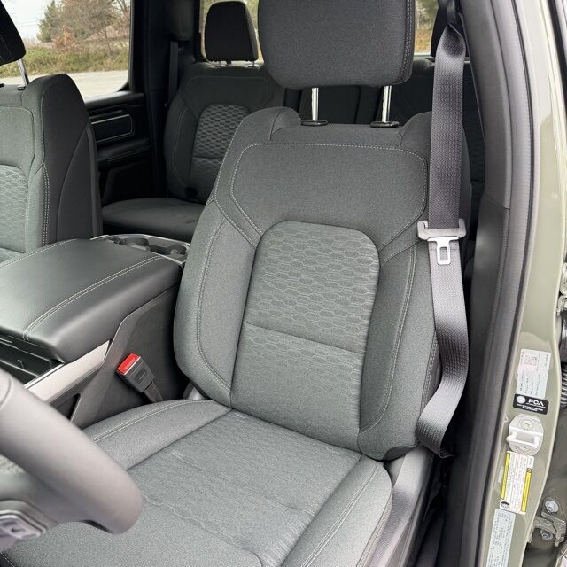 2026 Ram 1500 Big Horn/Lone Star Herrin IL