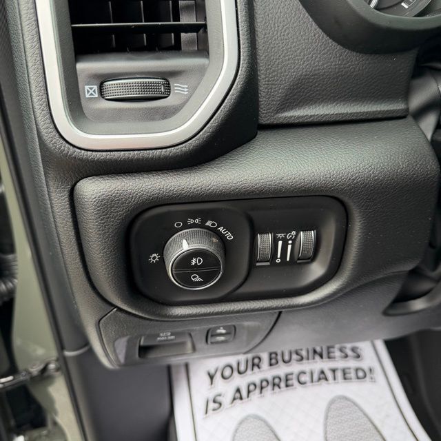 2026 Ram 1500 Big Horn/Lone Star Herrin IL