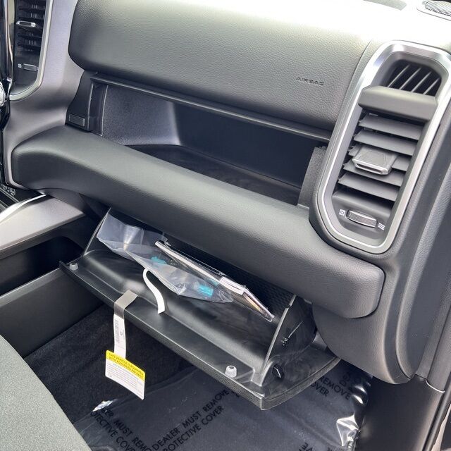 2026 Ram 1500 Big Horn/Lone Star Herrin IL