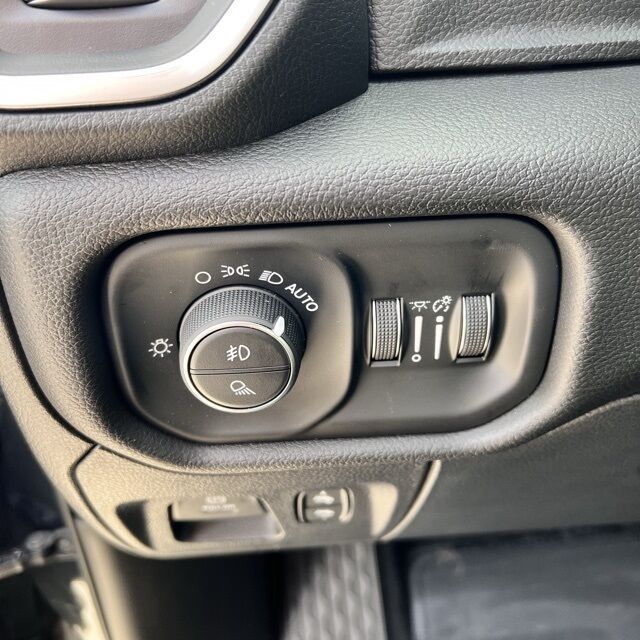 2026 Ram 1500 Big Horn/Lone Star Herrin IL