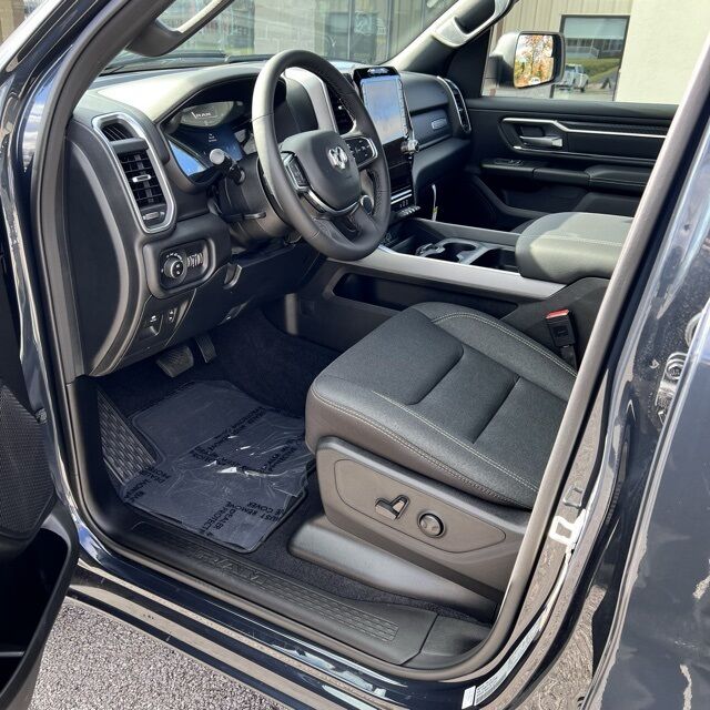 2026 Ram 1500 Big Horn/Lone Star Herrin IL