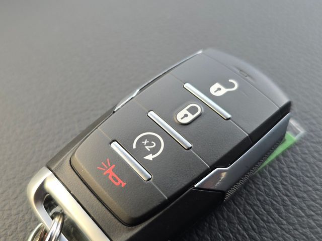 2026 Ram 1500 Big Horn/Lone Star Watertown SD