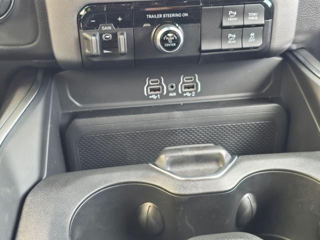 2026 Ram 1500 Big Horn/Lone Star Watertown SD