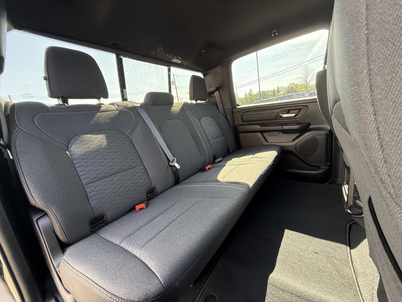 2026 Ram 1500 Express Black Edition Crew Cab 4x4 | 3L Turbo | Serrano Green | Backup Camera | Touchscreen Redwater AB