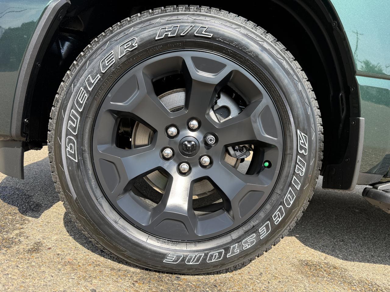 2026 Ram 1500 Express Black Edition Crew Cab 4x4 | 3L Turbo | Serrano Green | Backup Camera | Touchscreen Redwater AB
