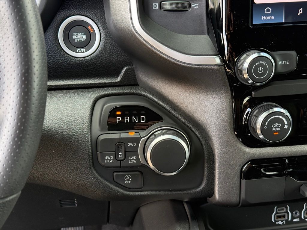 2026 Ram 1500 Express Crestwood KY