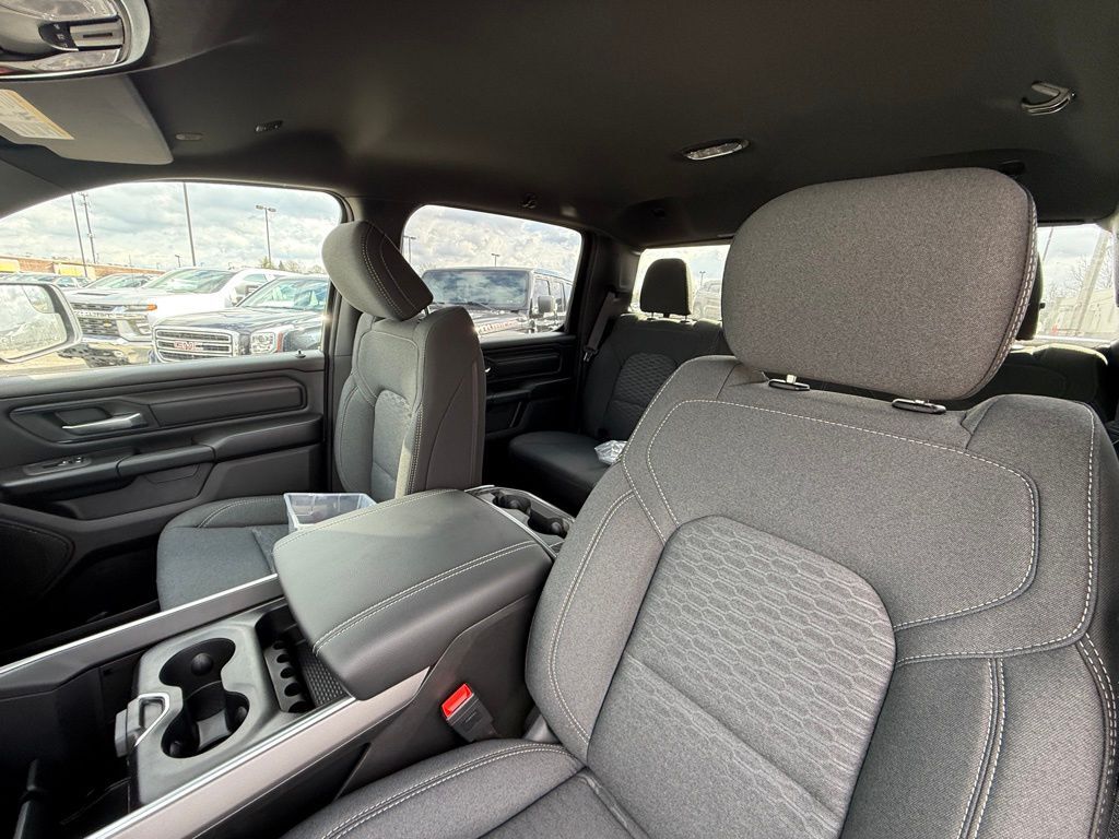 2026 Ram 1500 Express Crestwood KY