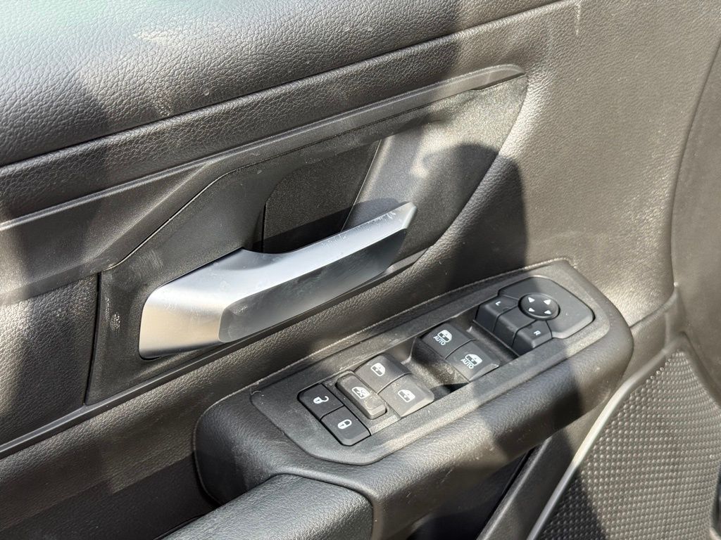 2026 Ram 1500 Express Crestwood KY