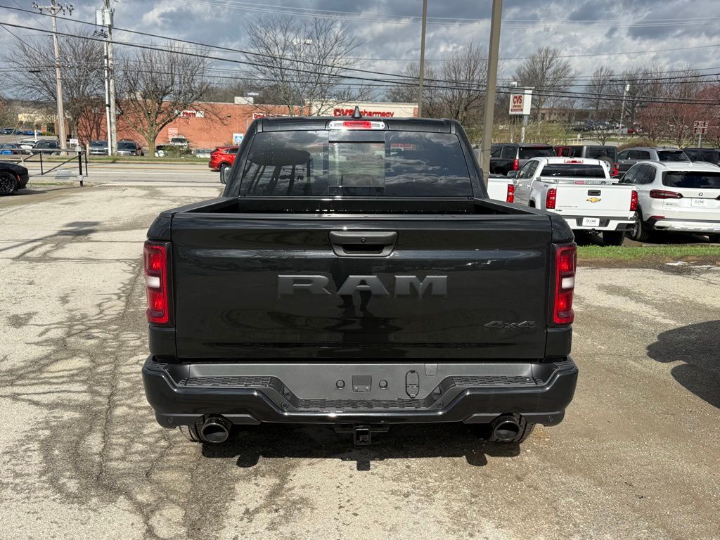 2026 Ram 1500 Express Crestwood KY