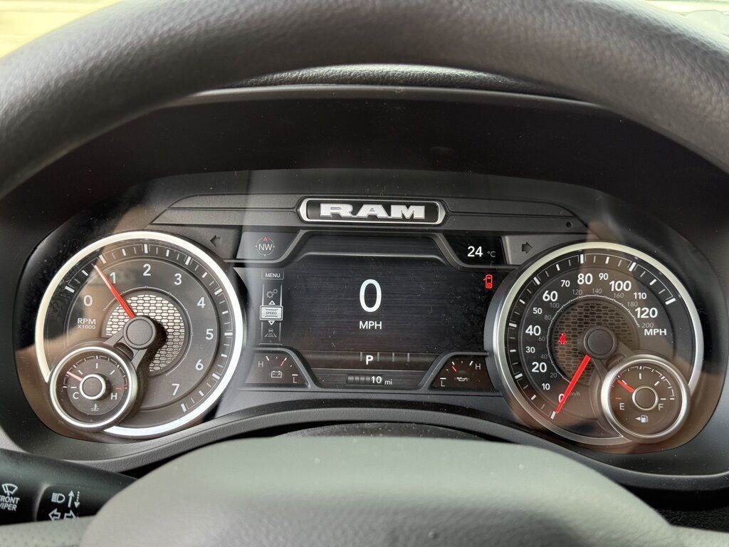 2026 Ram 1500 Express Crestwood KY