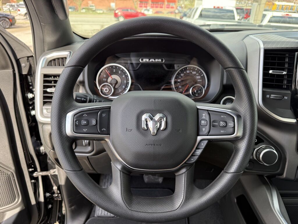 2026 Ram 1500 Express Crestwood KY