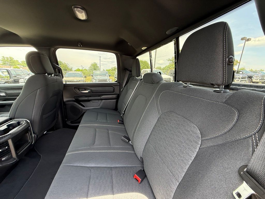 2026 Ram 1500 Express Crestwood KY