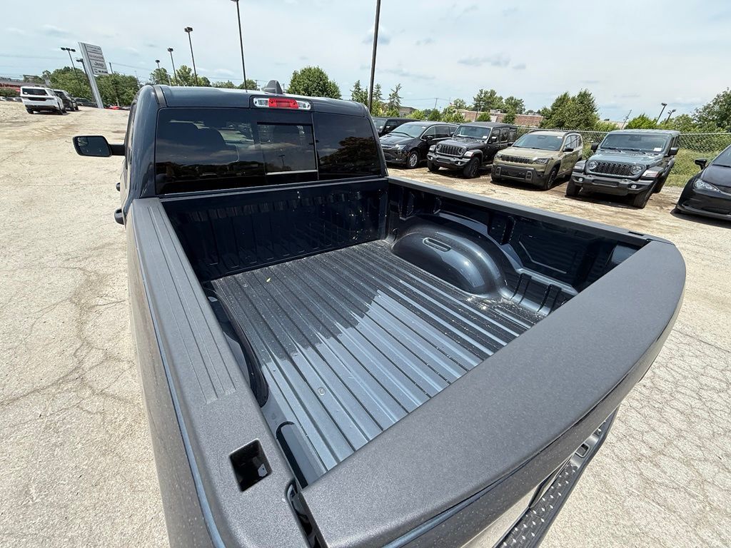 2026 Ram 1500 Express Crestwood KY