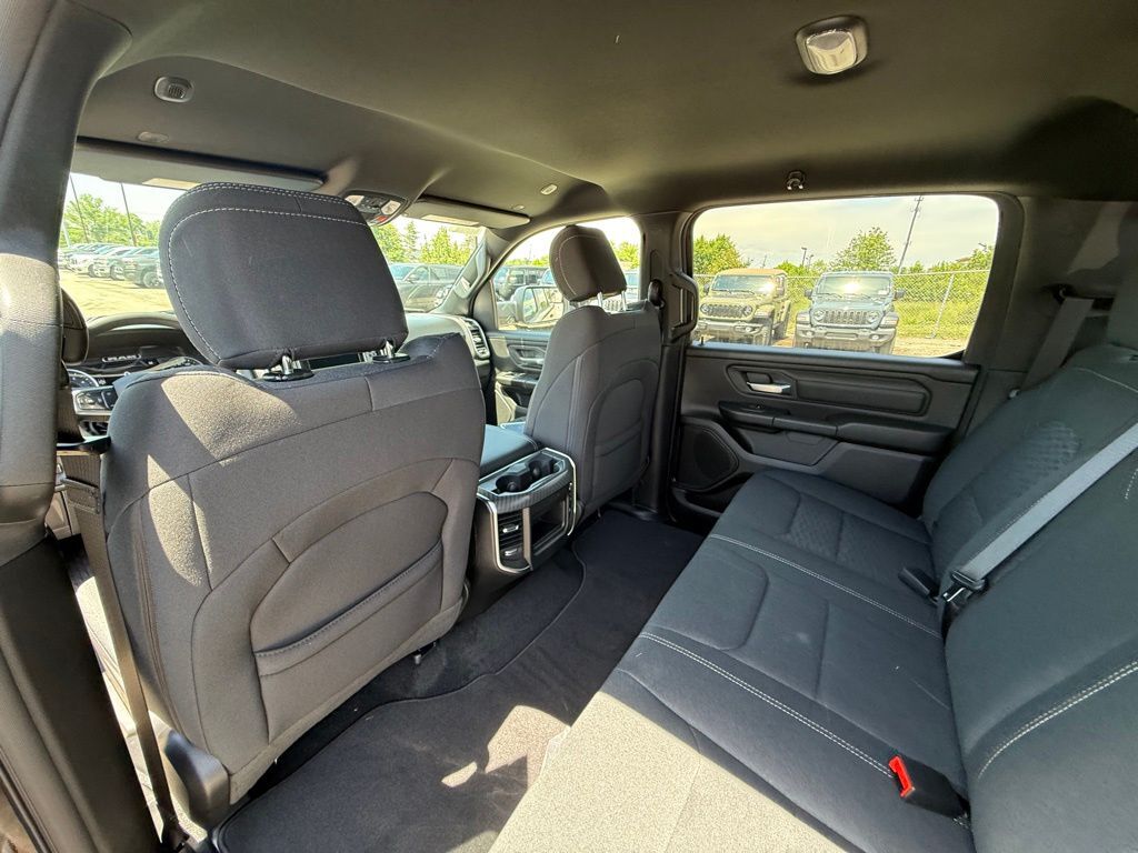 2026 Ram 1500 Express Crestwood KY