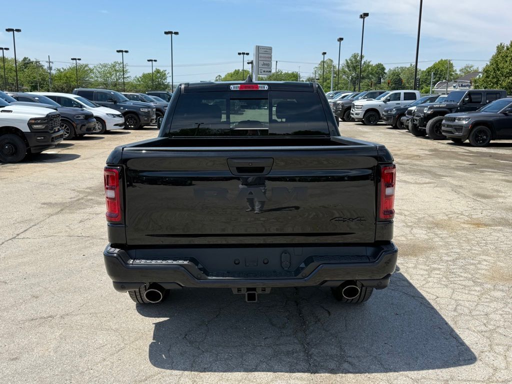 2026 Ram 1500 Express Crestwood KY