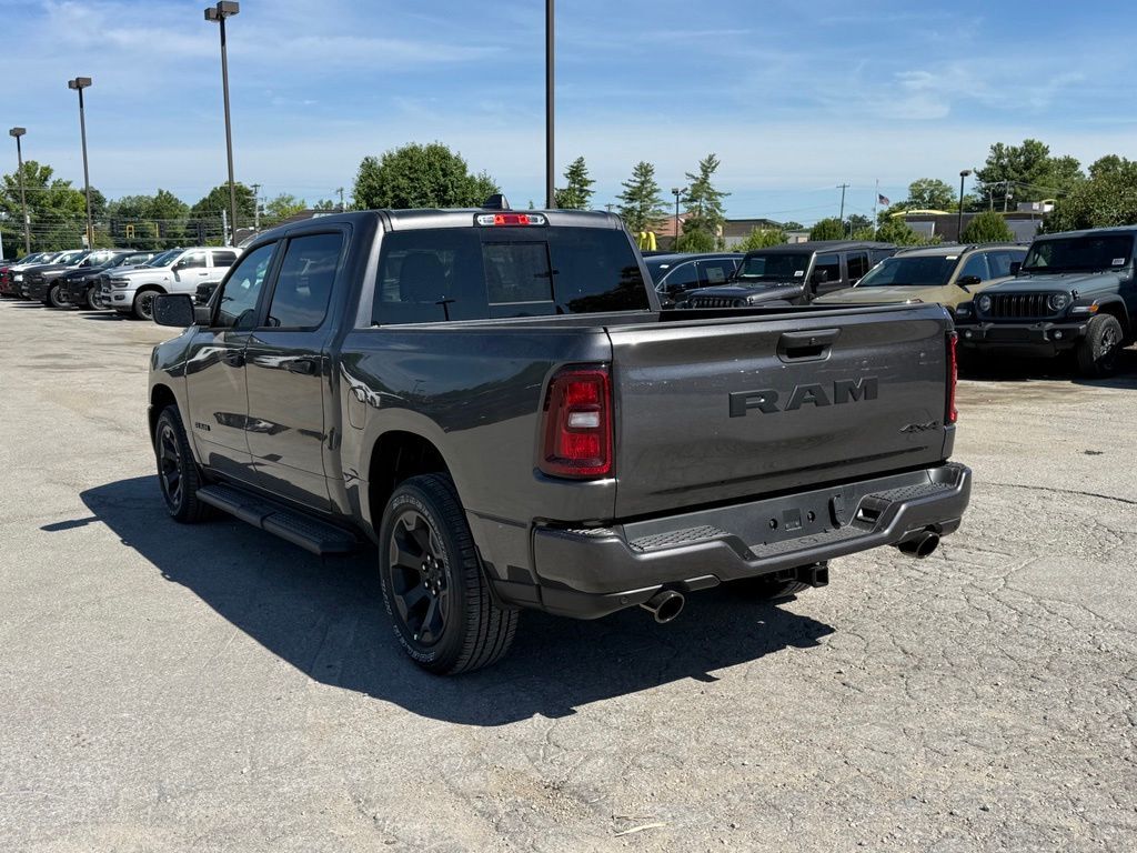 2026 Ram 1500 Express Crestwood KY