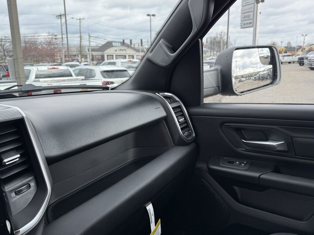 2026 Ram 1500 Express Crestwood KY