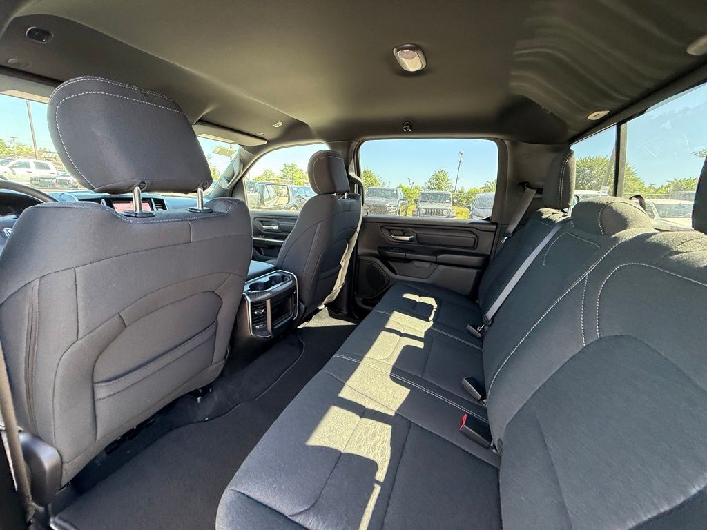 2026 Ram 1500 Express Crestwood KY