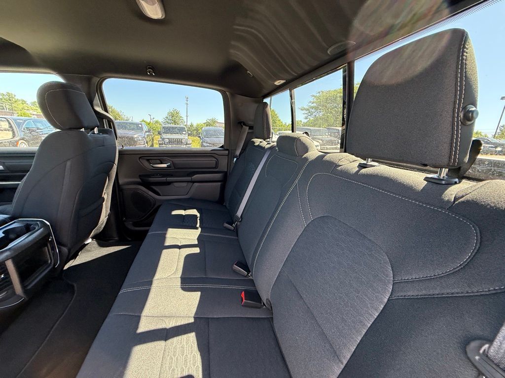 2026 Ram 1500 Express Crestwood KY