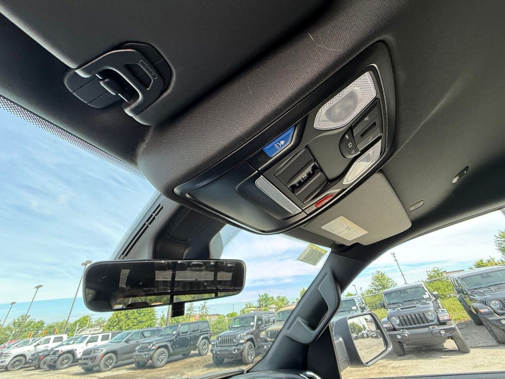 2026 Ram 1500 Express Crestwood KY