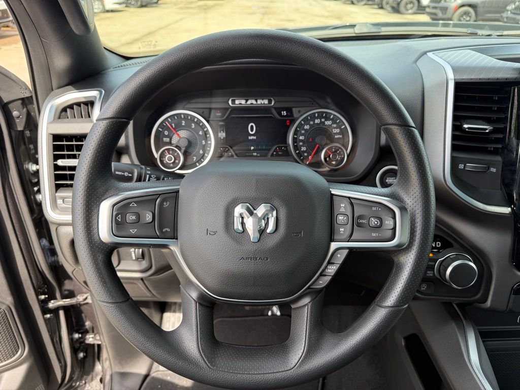 2026 Ram 1500 Express Crestwood KY