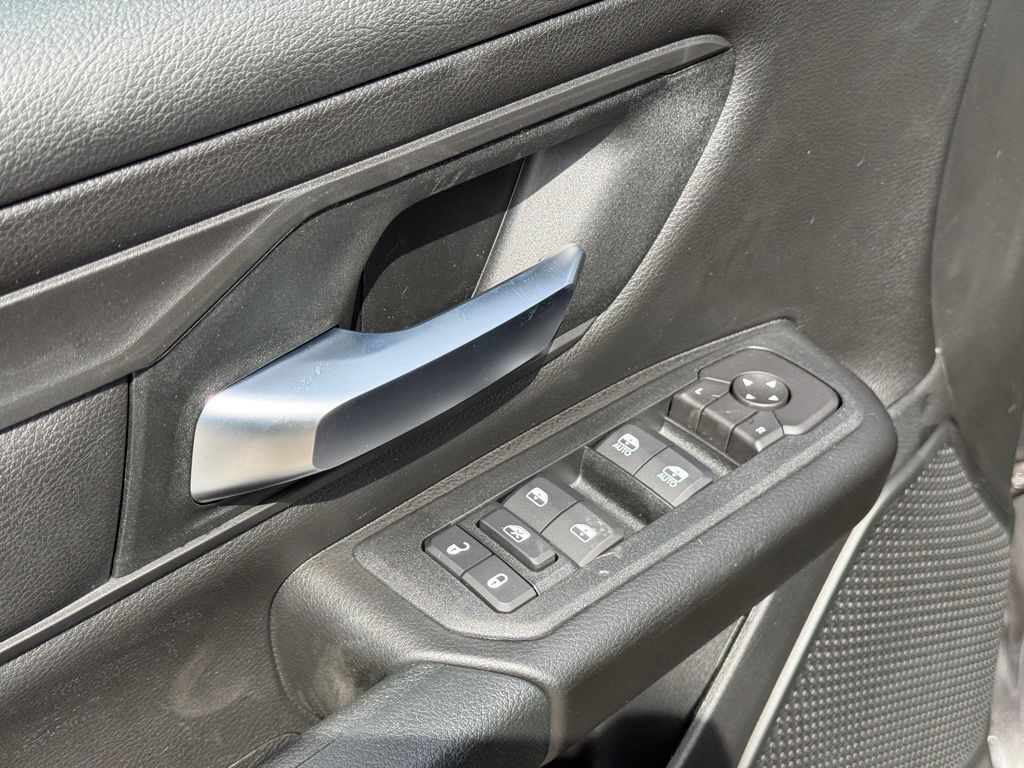 2026 Ram 1500 Express Crestwood KY