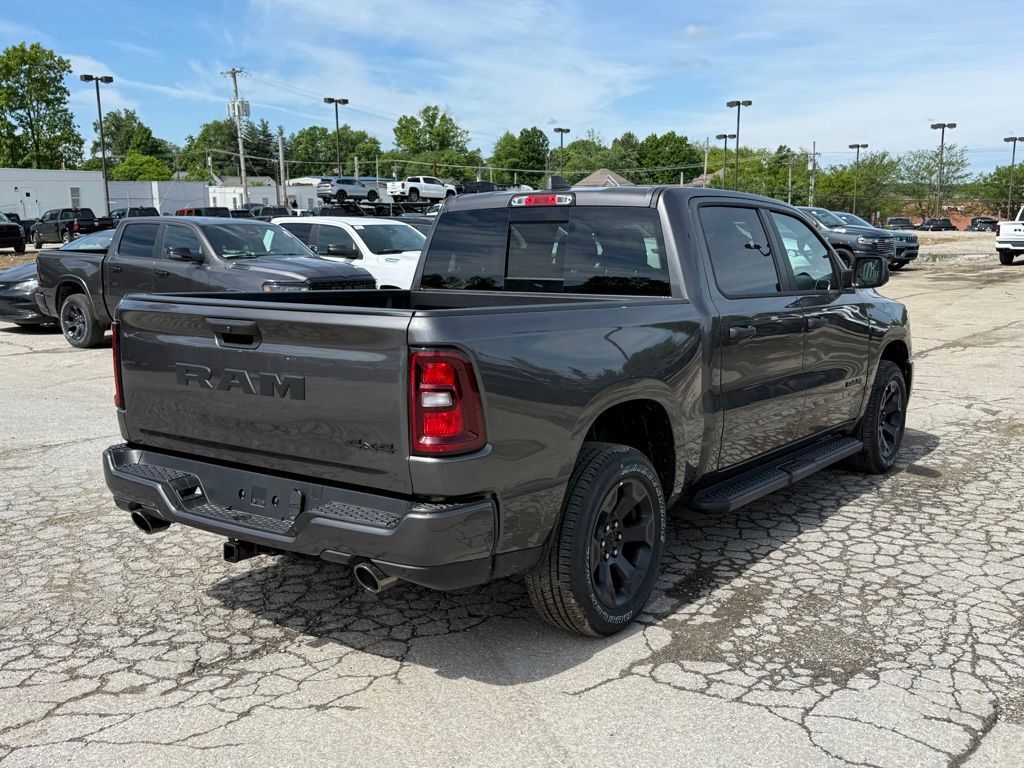 2026 Ram 1500 Express Crestwood KY