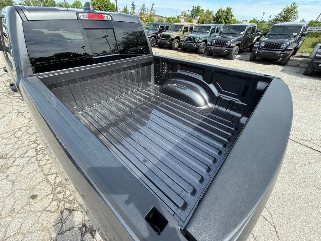 2026 Ram 1500 Express Crestwood KY