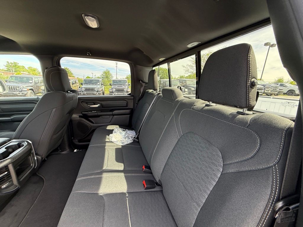 2026 Ram 1500 Express Crestwood KY
