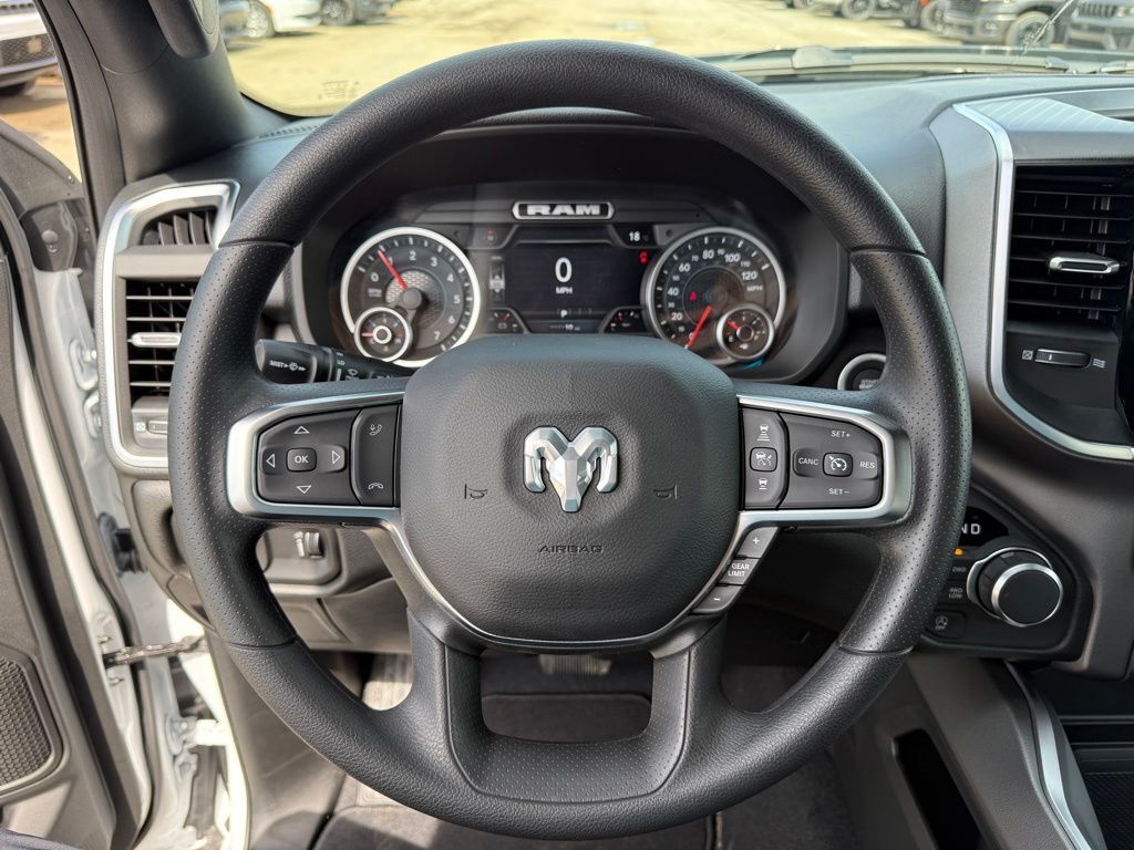 2026 Ram 1500 Express Crestwood KY