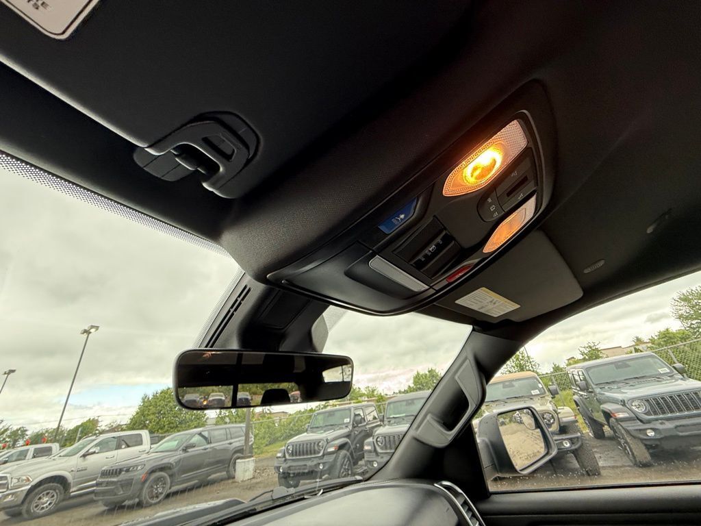 2026 Ram 1500 Express Crestwood KY