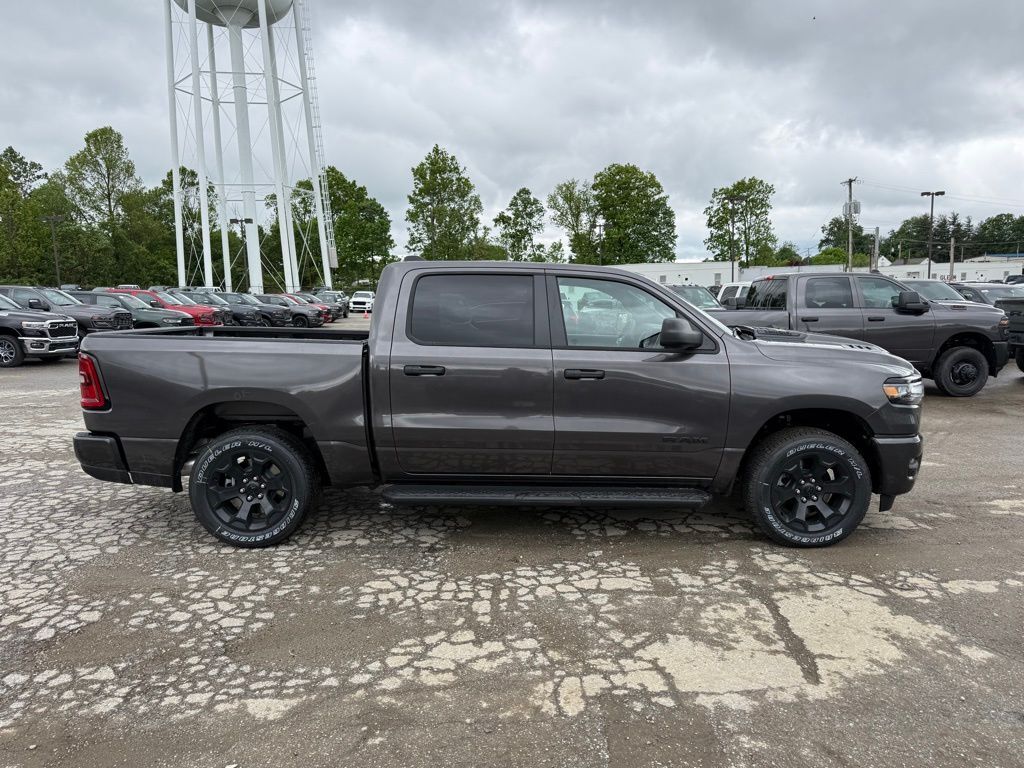 2026 Ram 1500 Express Crestwood KY