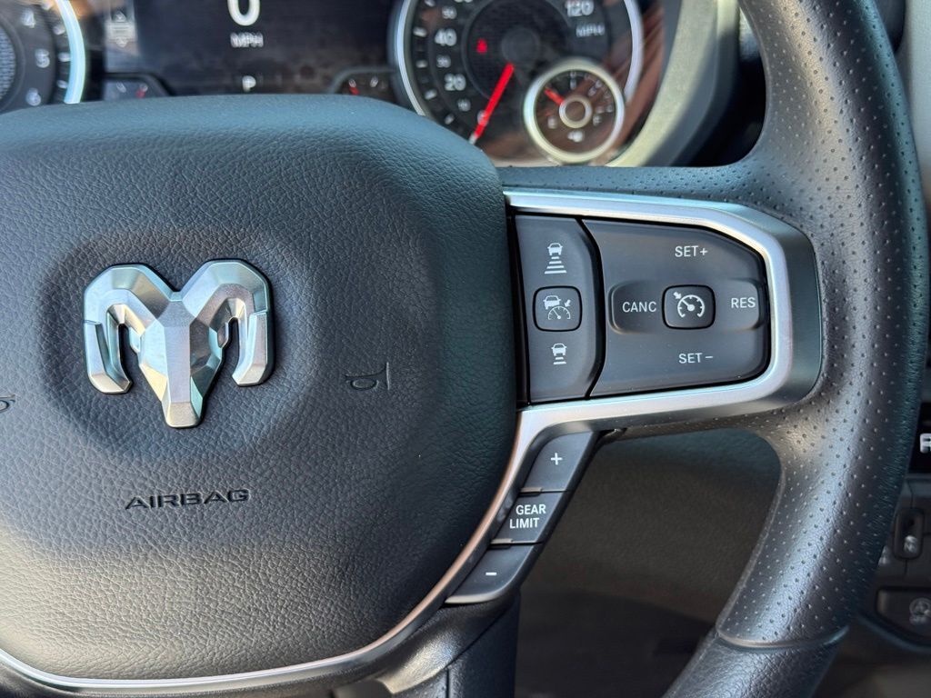 2026 Ram 1500 Express Crestwood KY