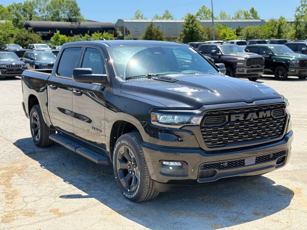 2026 Ram 1500 Express Crestwood KY