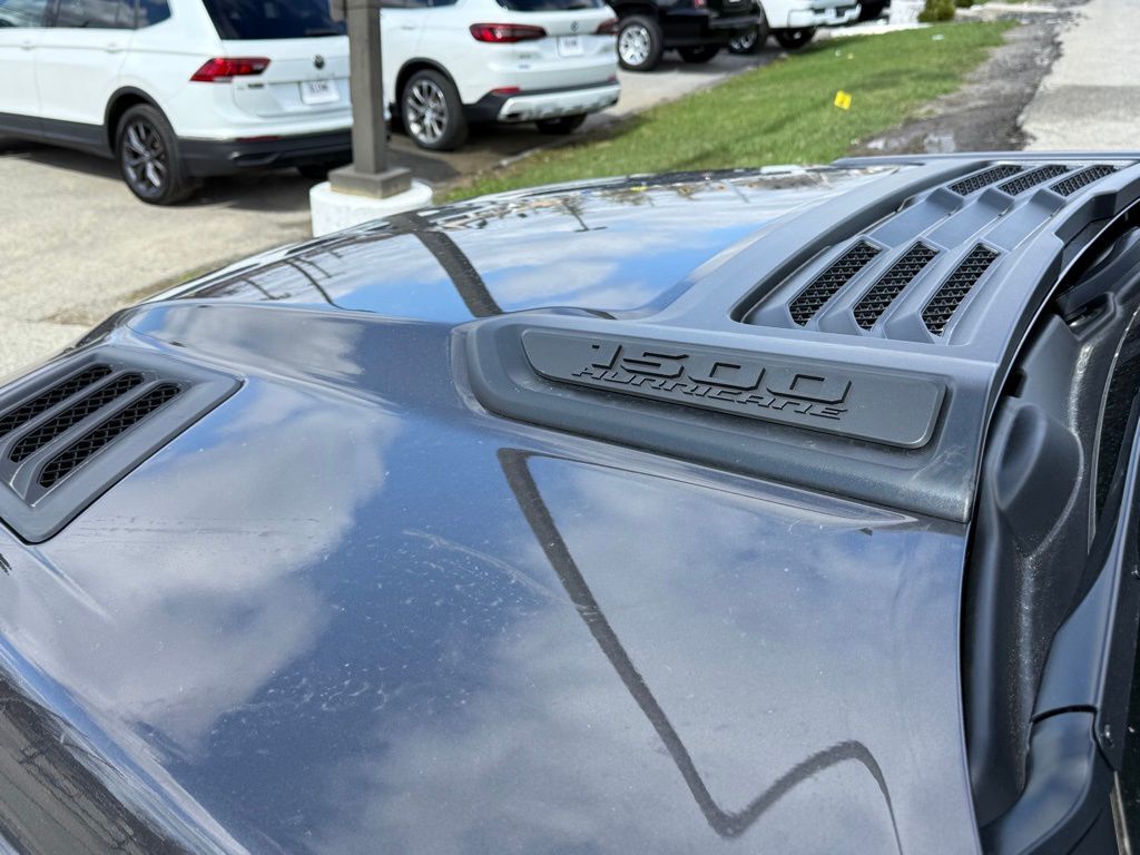 2026 Ram 1500 Express Crestwood KY