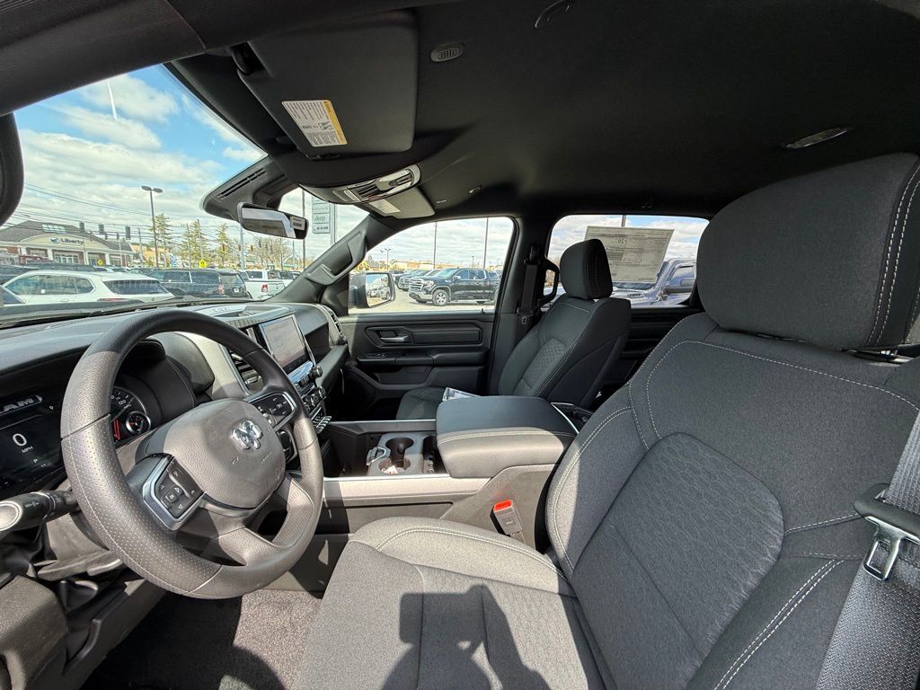 2026 Ram 1500 Express Crestwood KY