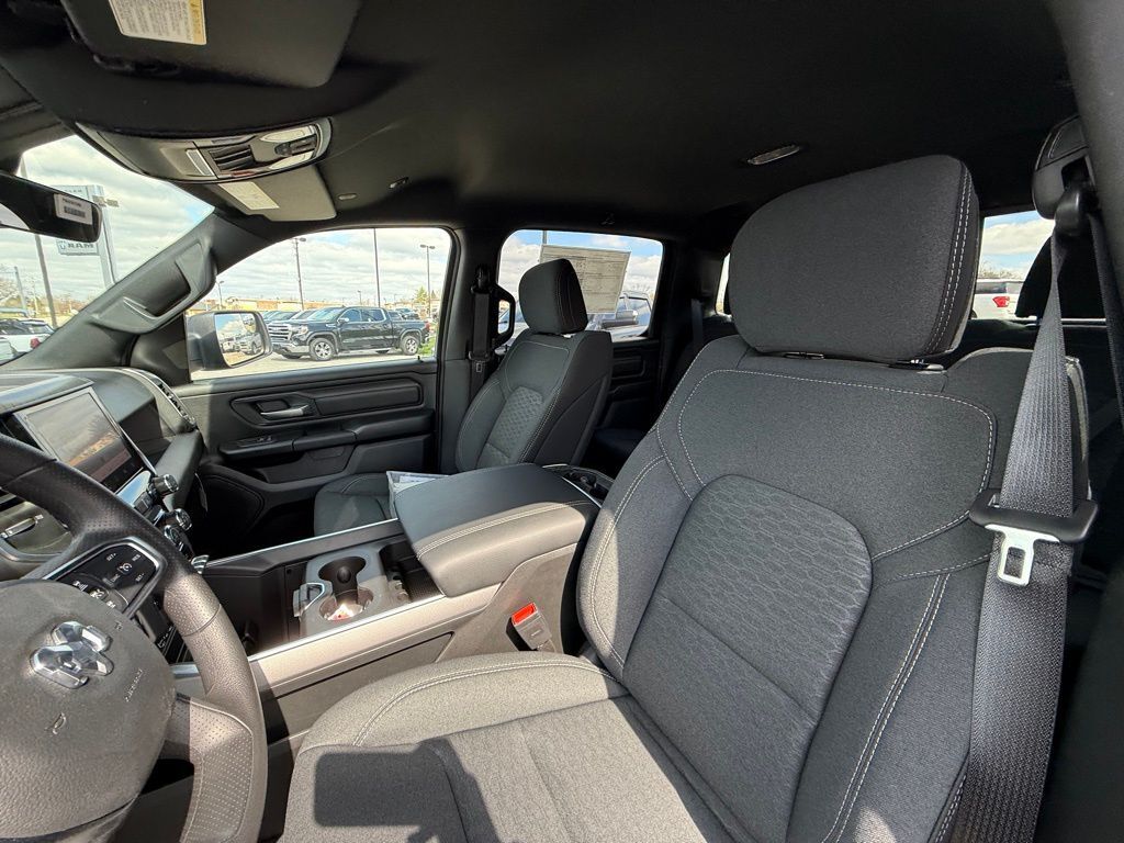 2026 Ram 1500 Express Crestwood KY