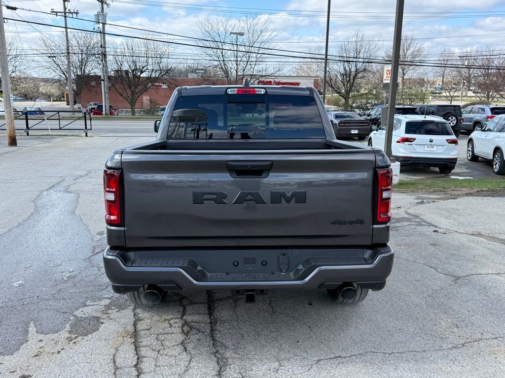 2026 Ram 1500 Express Crestwood KY