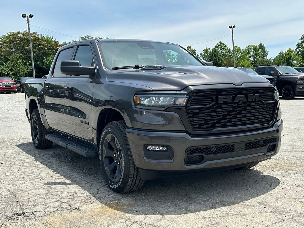 2026 Ram 1500 Express Crestwood KY