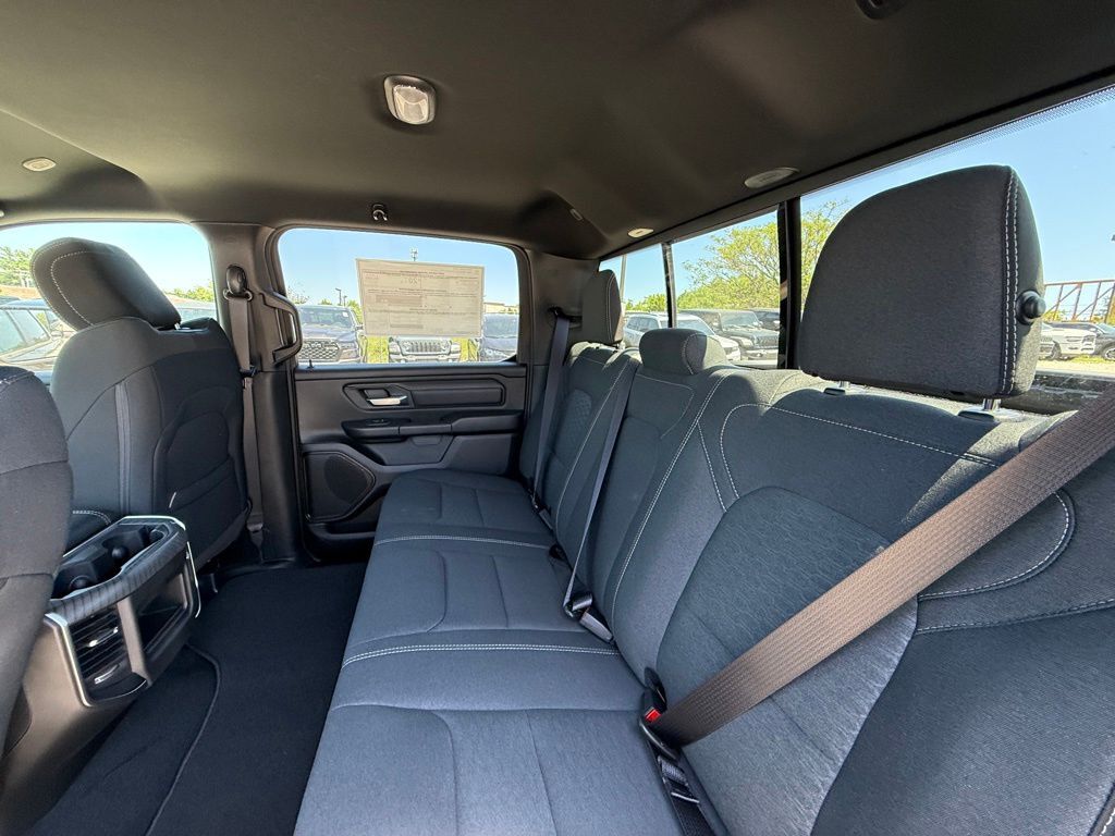 2026 Ram 1500 Express Crestwood KY
