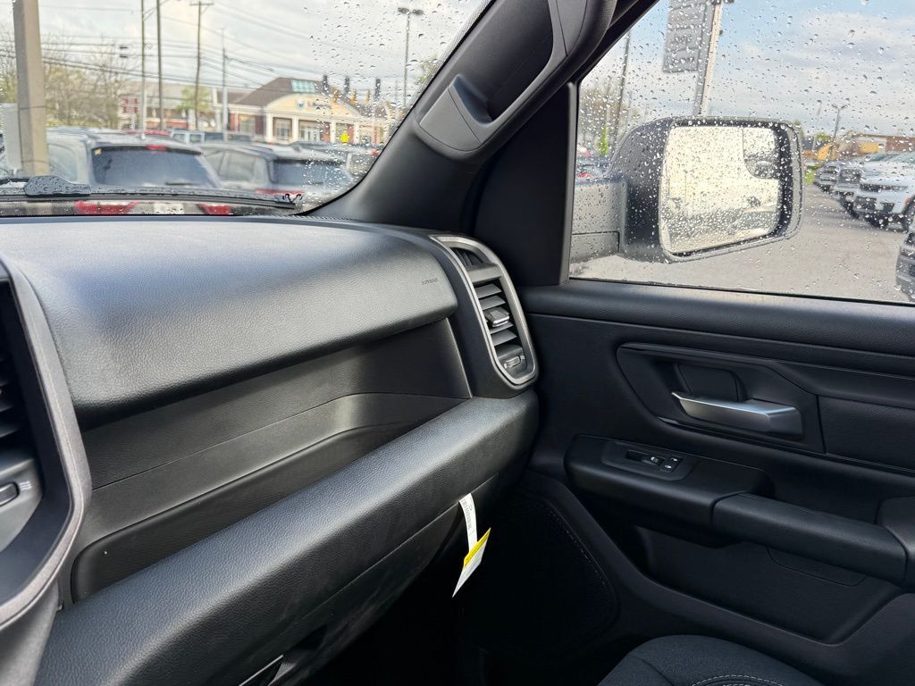 2026 Ram 1500 Express Crestwood KY