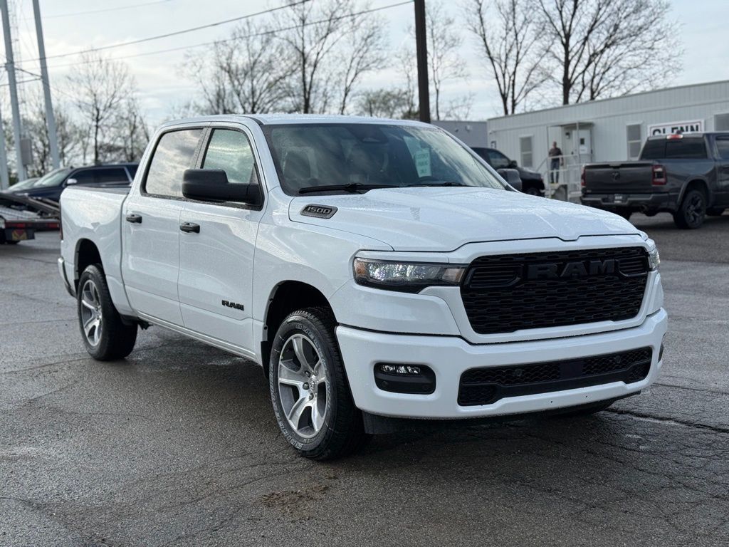 2026 Ram 1500 Express Crestwood KY