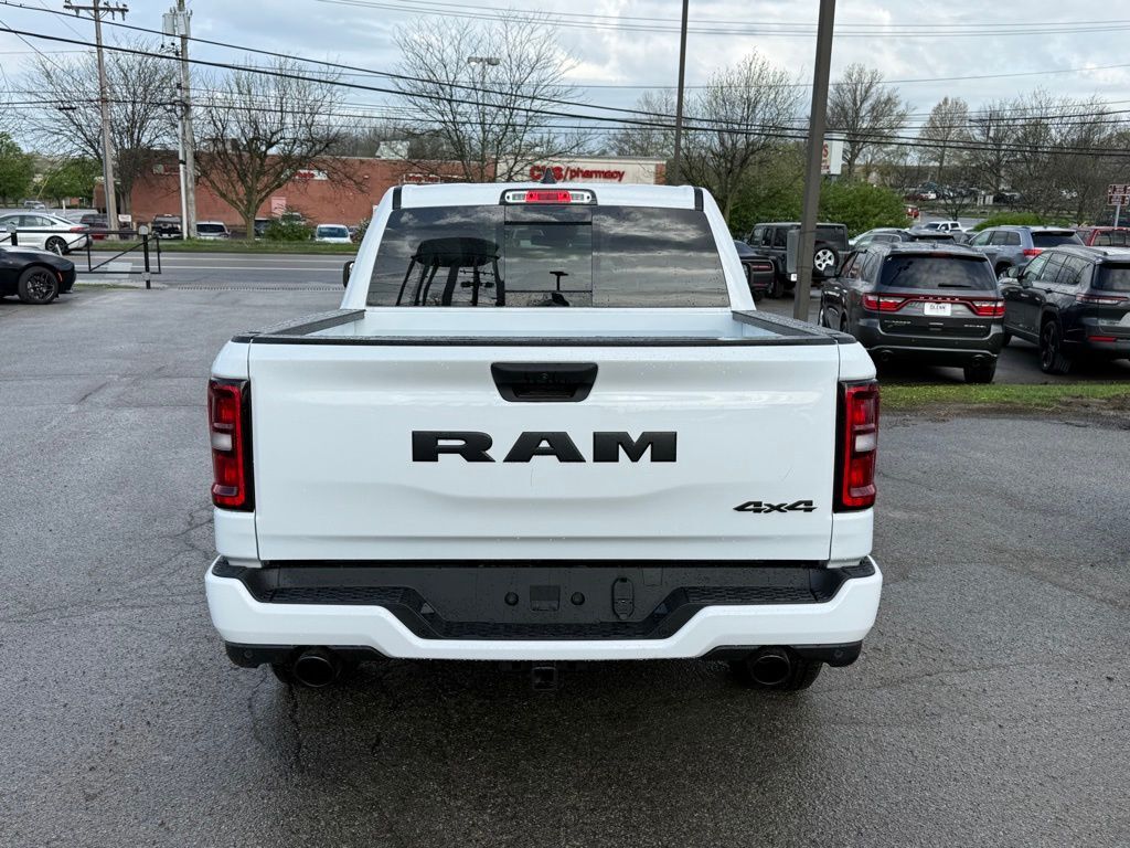 2026 Ram 1500 Express Crestwood KY