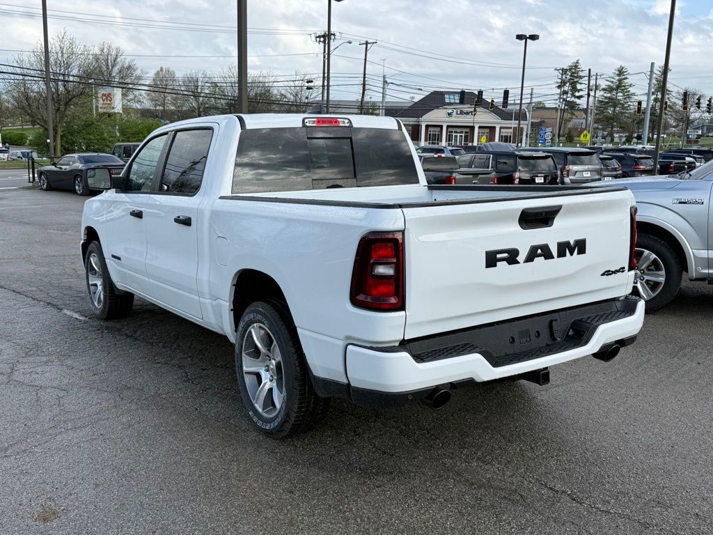 2026 Ram 1500 Express Crestwood KY