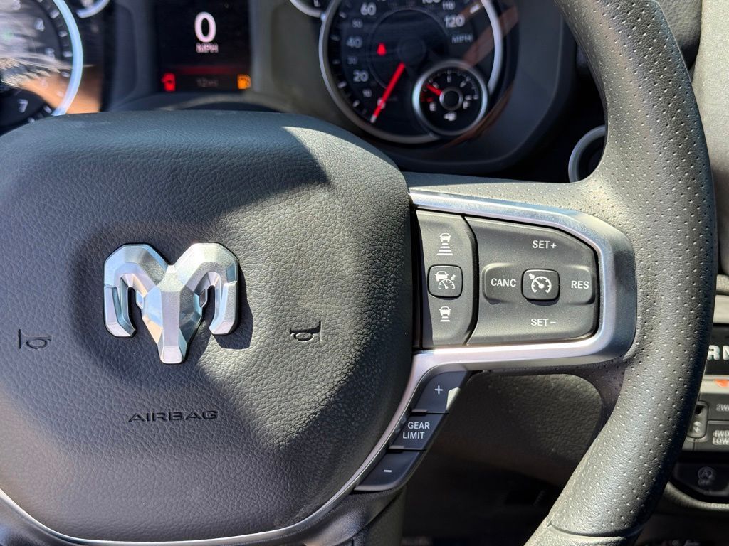 2026 Ram 1500 Express Crestwood KY